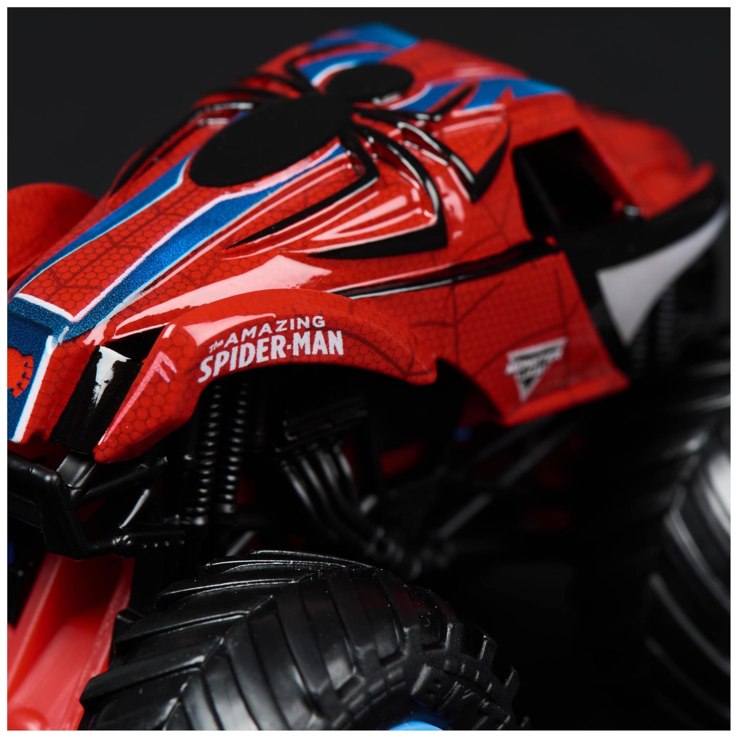 Monster Jam Marvel Iron Man vs War Machine Die-Cast Truck 2-Pack - 1:64 Scale 3