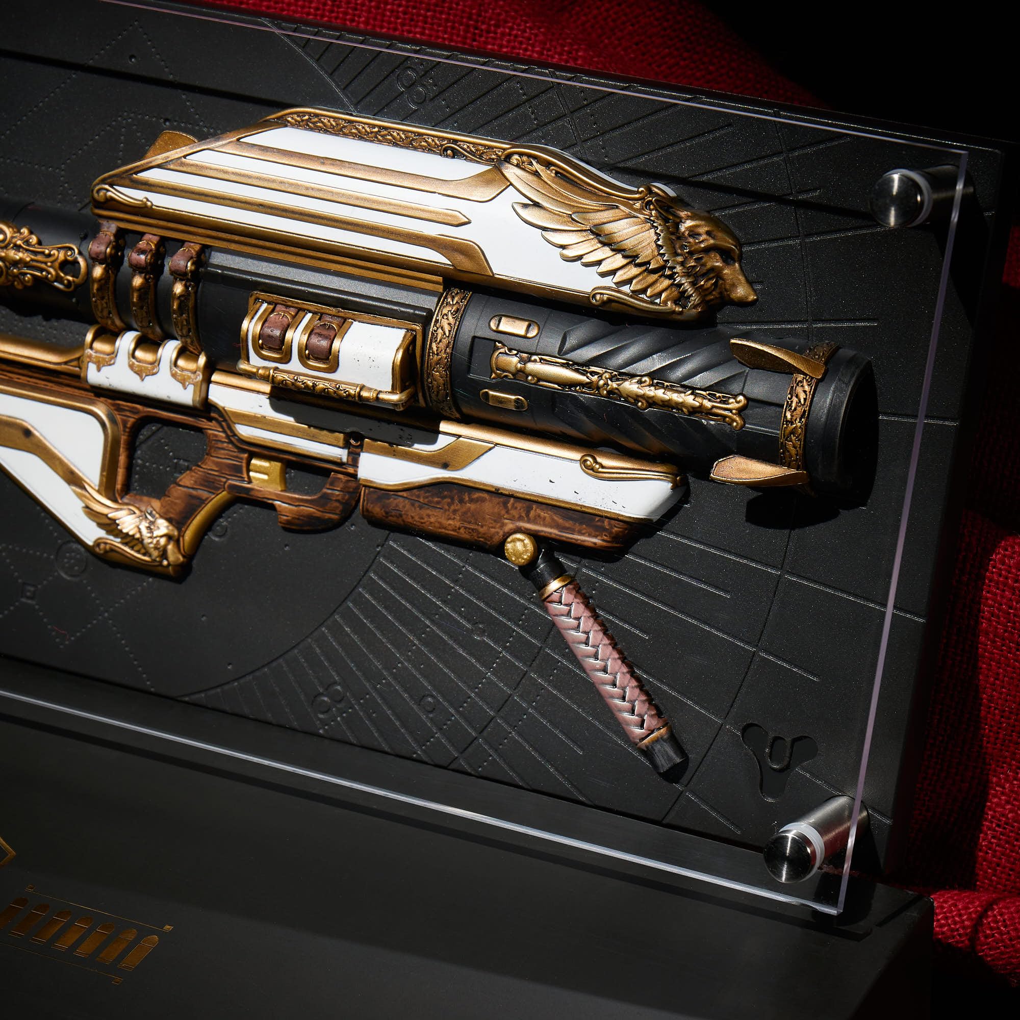Destiny - Numskull Gjallarhorn Exotic Weapon Figure 18" (45.72 cm) Limited Edition 4