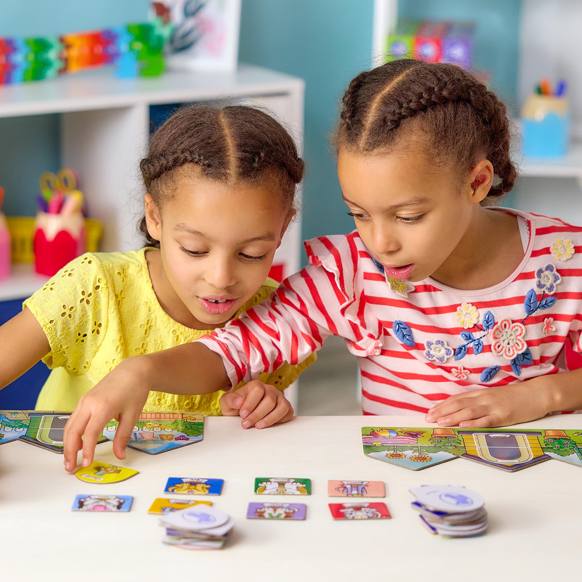 Orchard Toys Doggy Doggy Woof Woof! Matching and Memory Game for Ages 2-6 | 2-4 Players 6