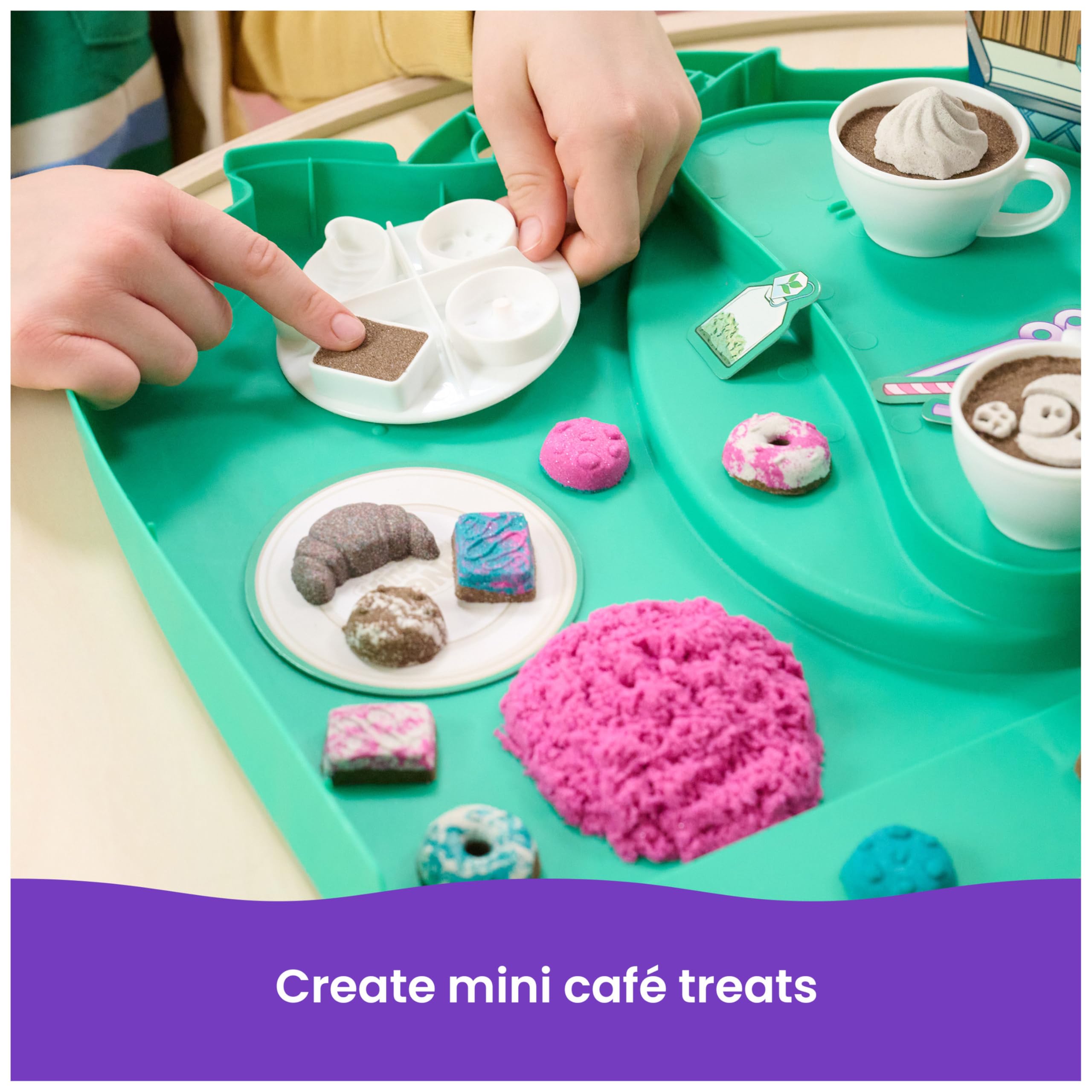 Kinetic Sand Café Case with 793g Play Sand in 4 Colours, 9 Tools and Moulds | Ages 5+ 5