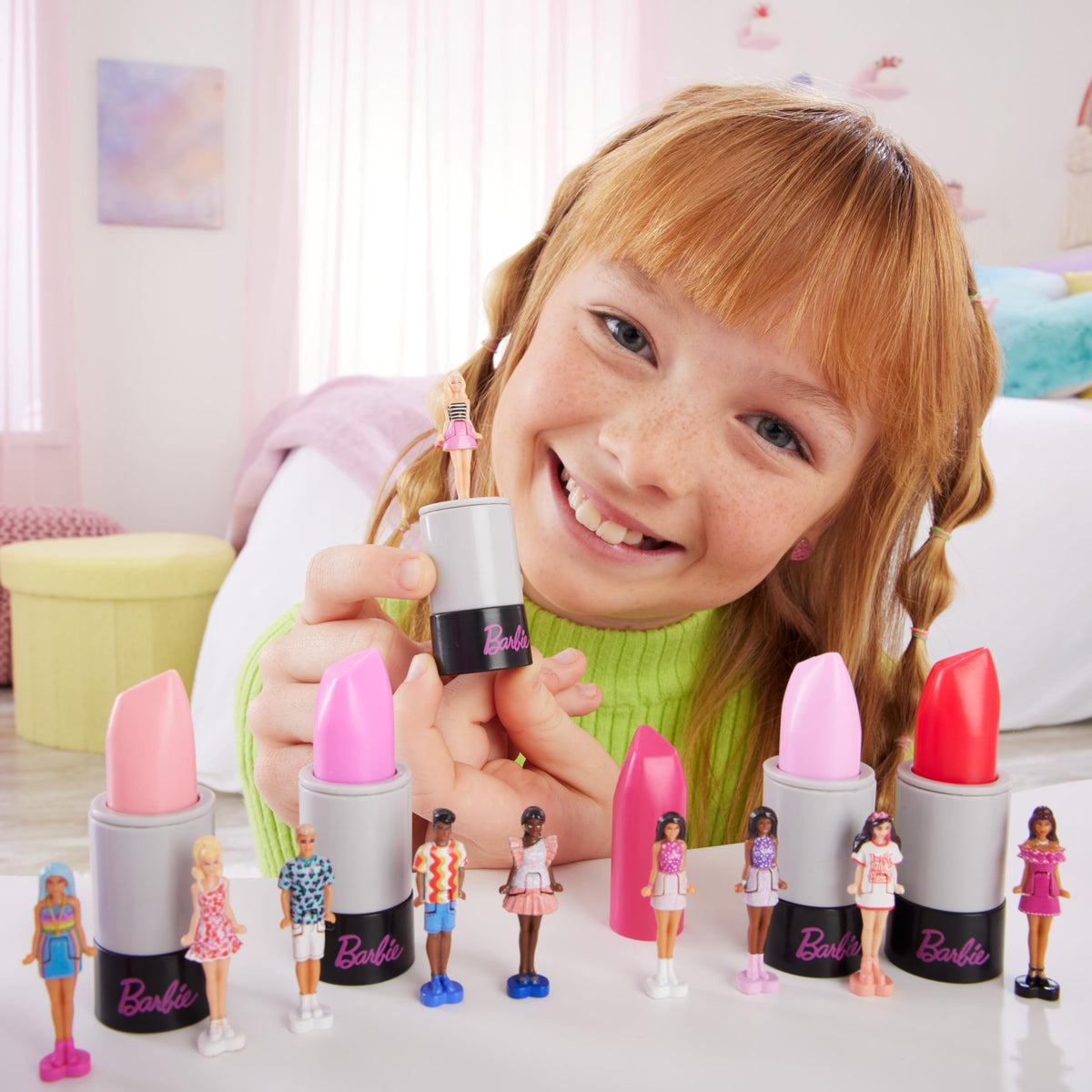 Barbie Mini BarbieLand 5-Pack Fashionistas Dolls - 1.5-inch Mini Dolls in Lipstick Tubes