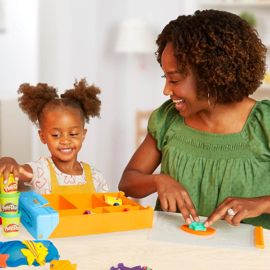 Play-Doh Imagine Animals Storage Set - 8 Cans & 22 Accessories for Creative Play