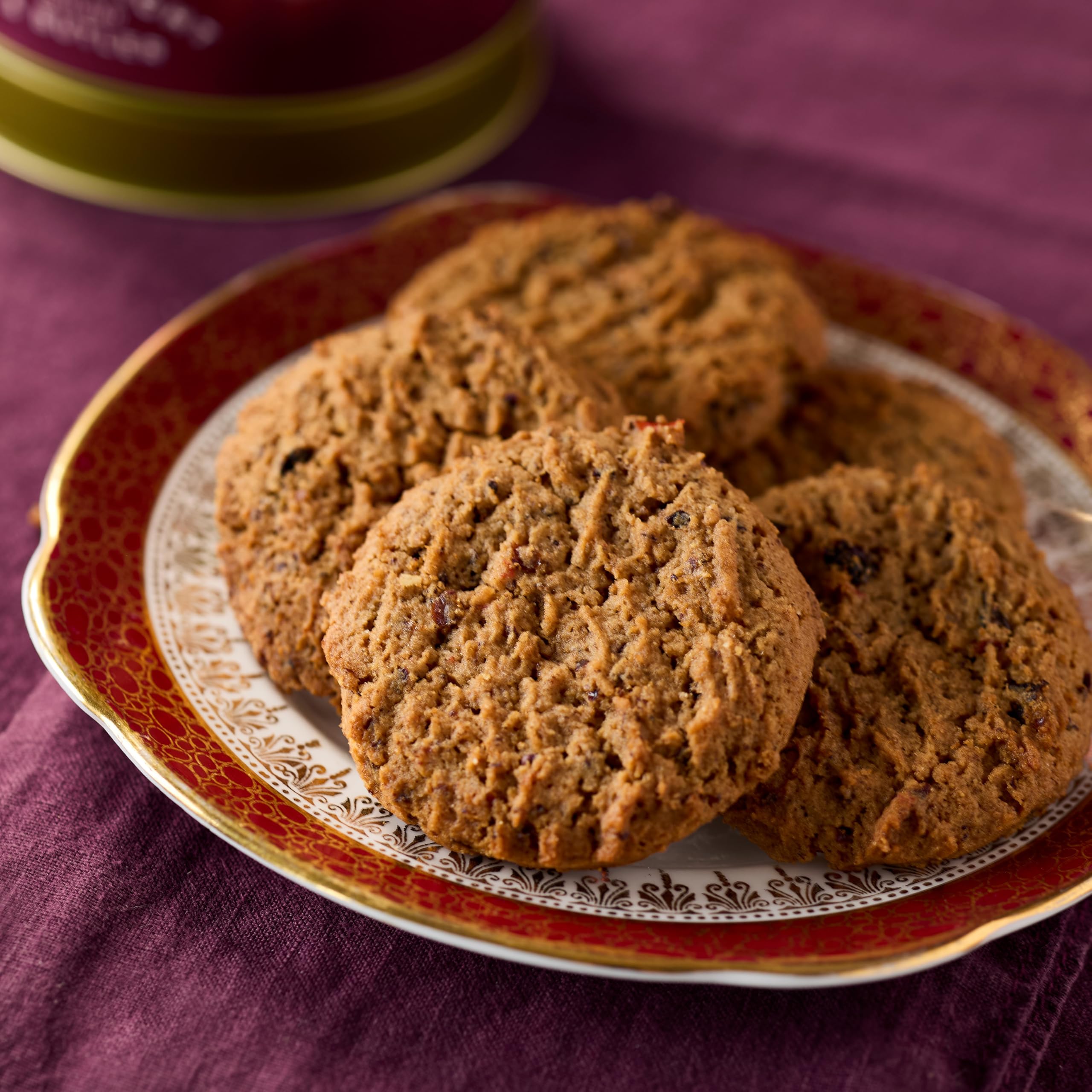 Cartwright & Butler Merry Christmas Pudding Biscuits in Musical Tin 4