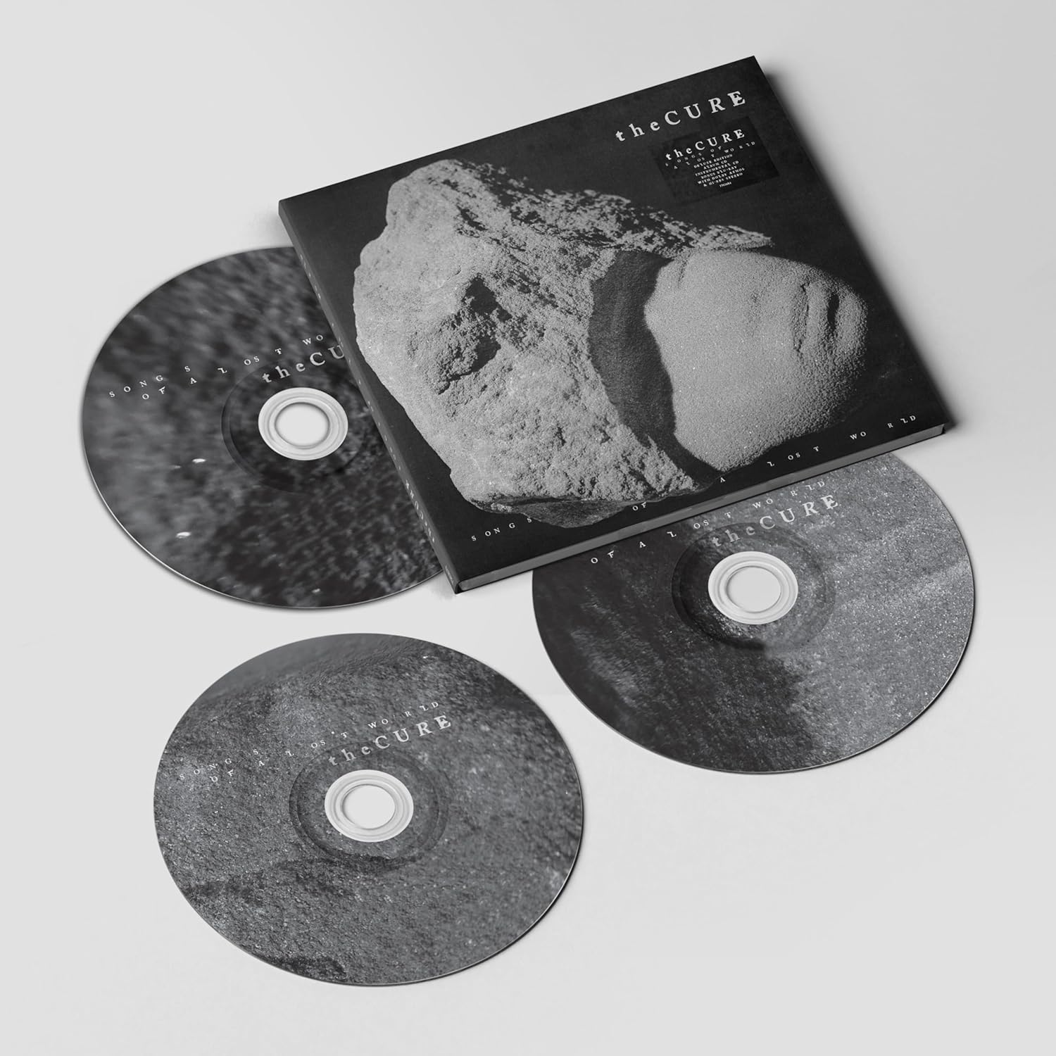 Songs Of A Lost World (Deluxe) [Blu-Ray]