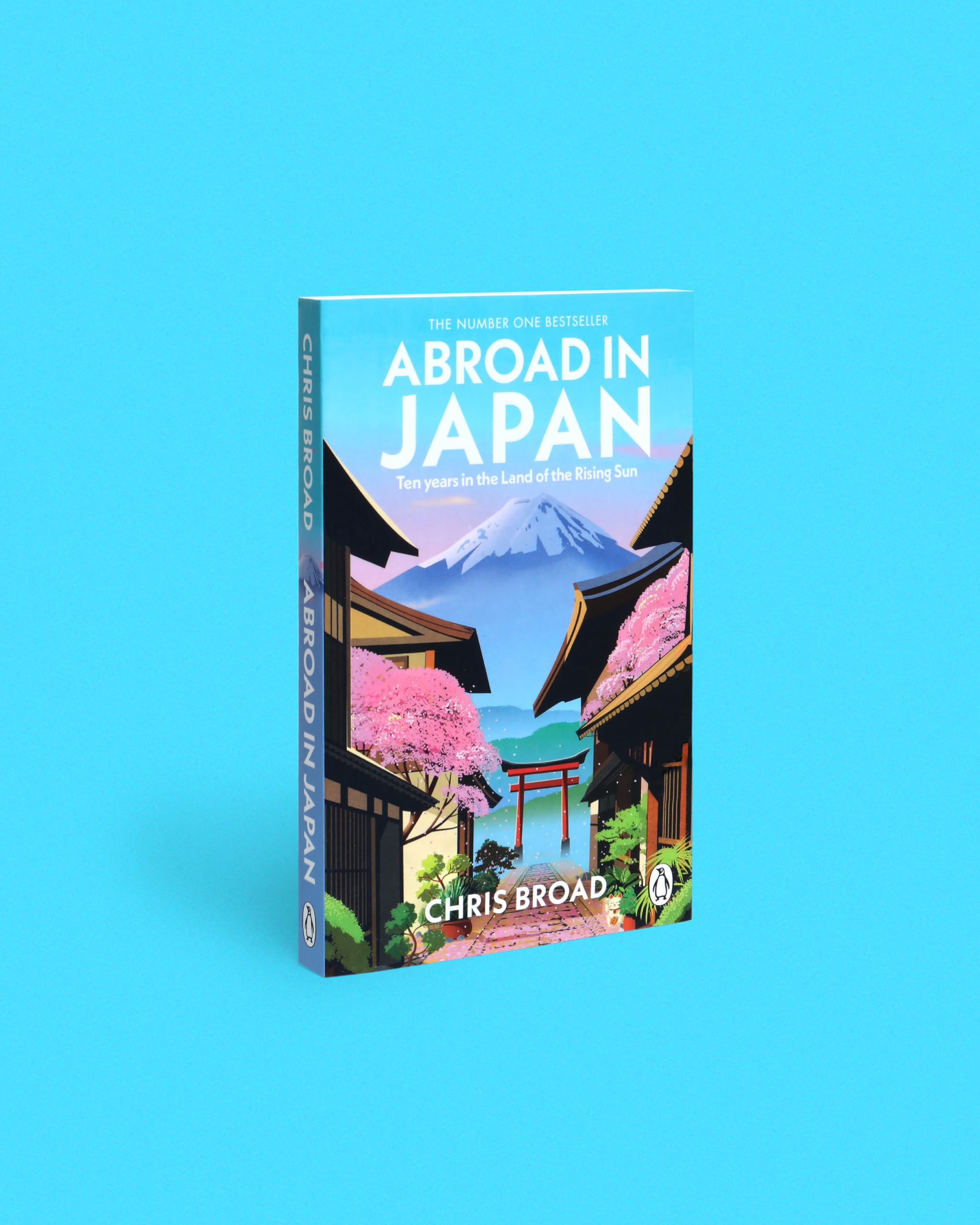 Chris Broad Abroad in Japan - The No. 1 Sunday Times Bestseller | Paperback | 320 Pages 3
