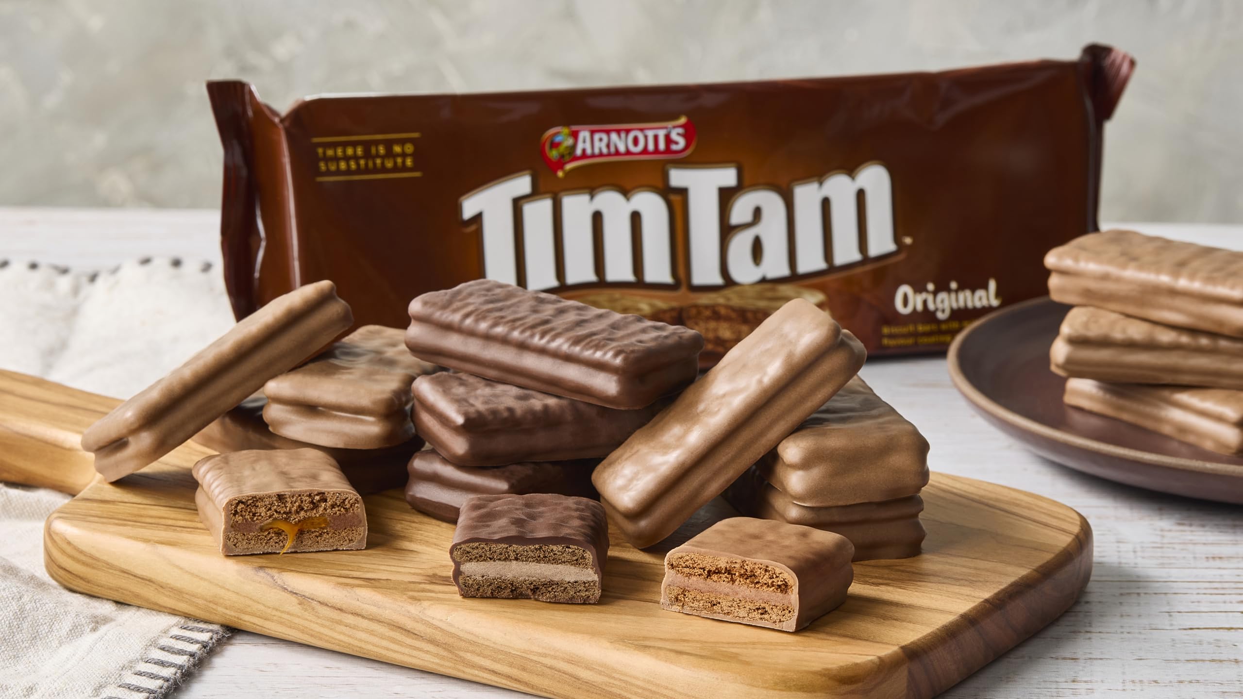 Tim Tam - Original Milk Chocolate Coated Biscuit Bars (163g) 5