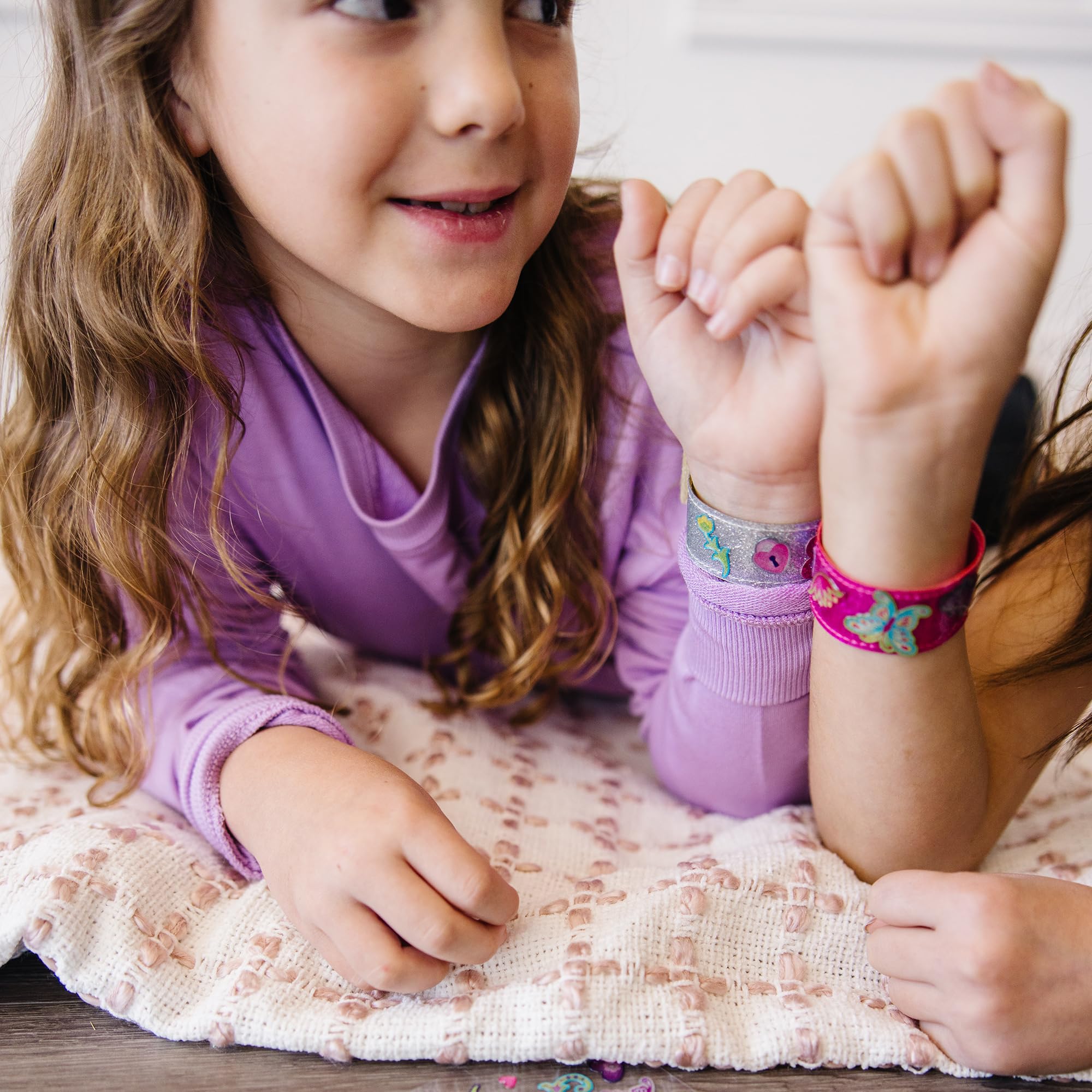 Melissa & Doug Design-Your-Own Bracelets Craft Kit | 4 Reversible Bracelets | 100+ Stickers | Ages 4-7 8