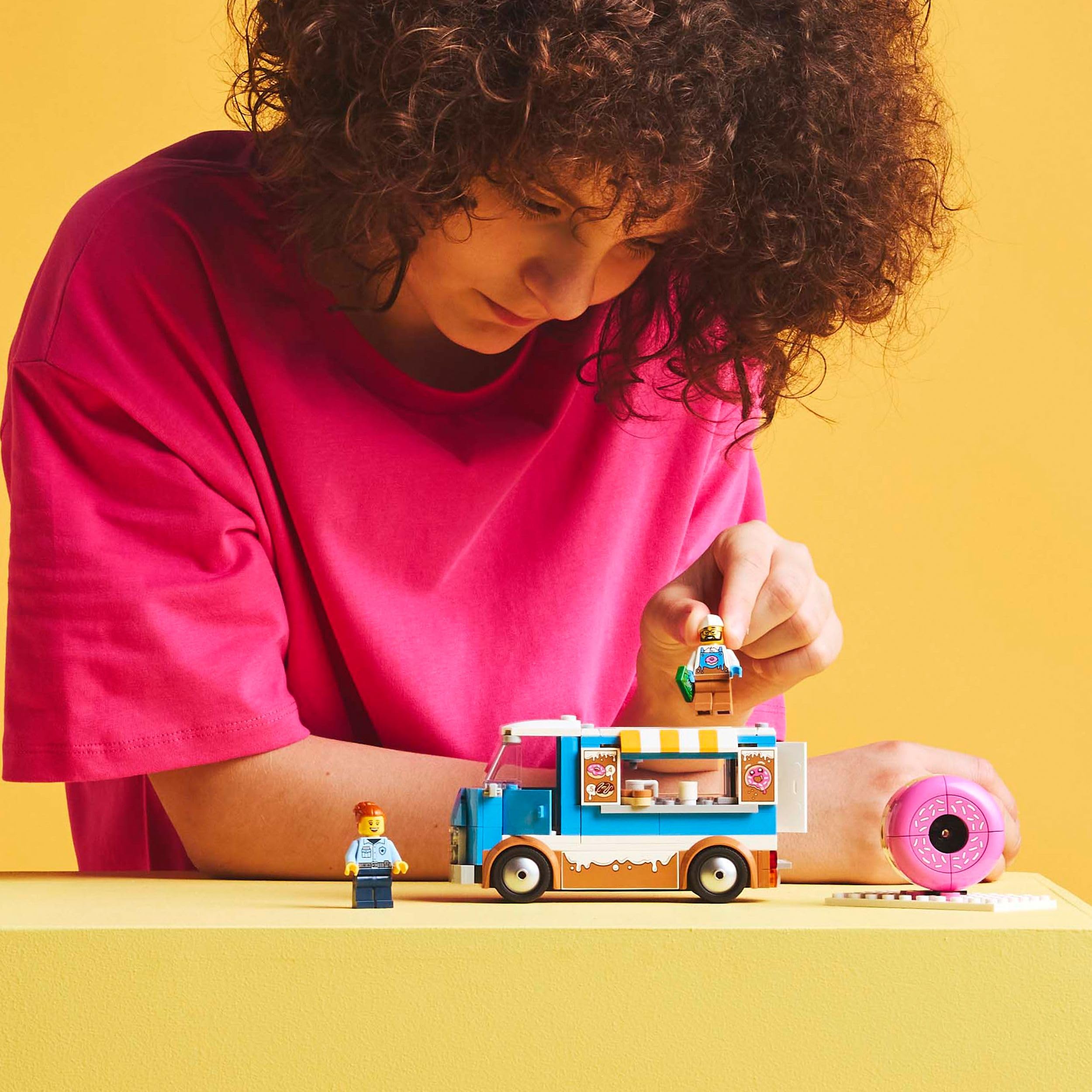 LEGO City Donut Truck Toy with 2 Minifigures - Building Set for 5+ Year Olds 6