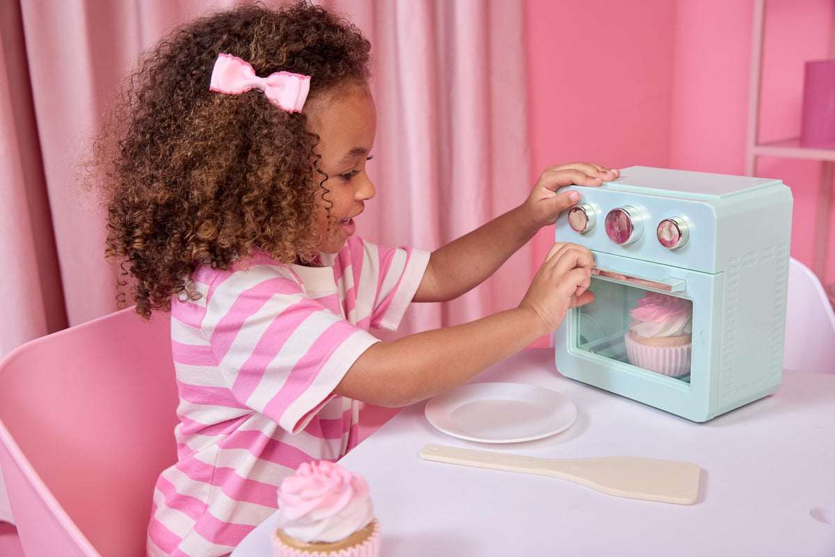Little Tikes Sweet Spaces Mini Oven - Sea Foam Green | Color-Change Cupcakes | Ages 3+