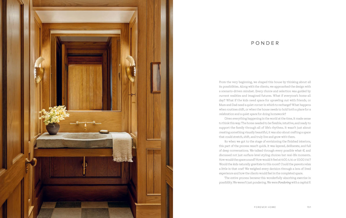 Hardie Grant Books Interiors: Curated Spaces from Start to Finish - Amber Lewis, Hardcover, 304 Pages
