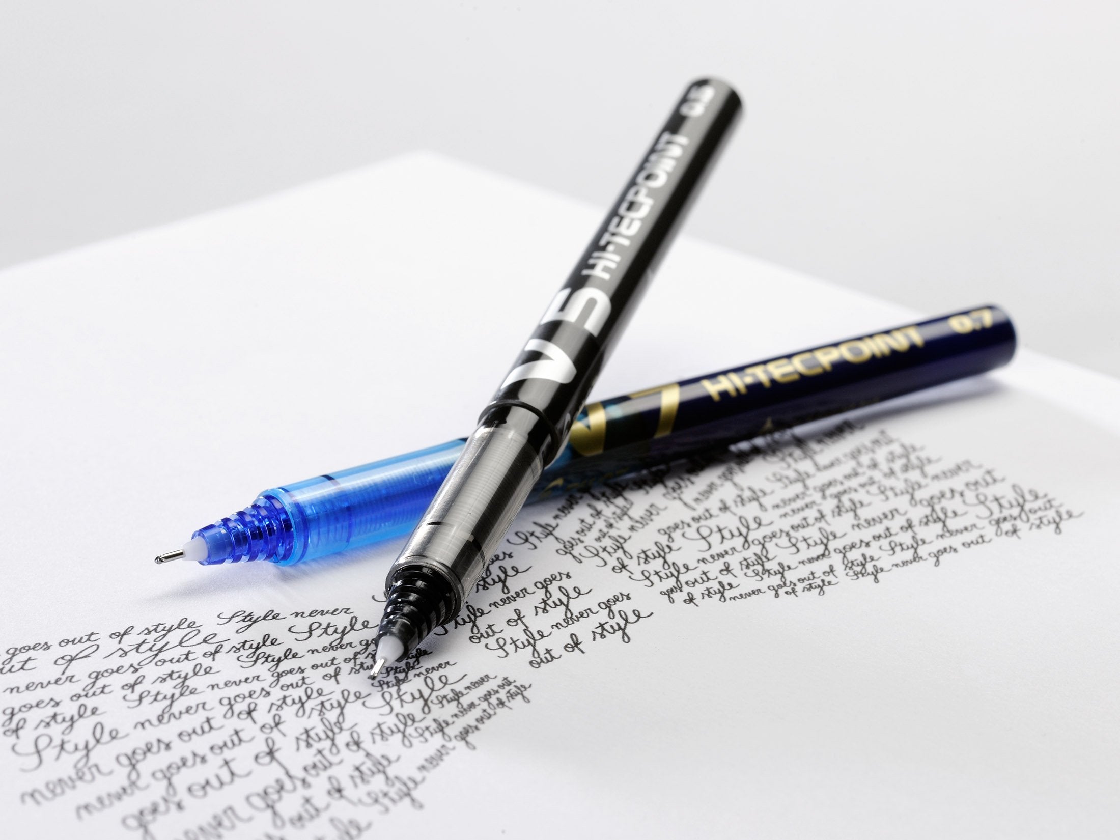 PILOT V7 Liquid Ink Rollerball Pen - 0.7mm Tip, Black Ink | Pack of 4 9
