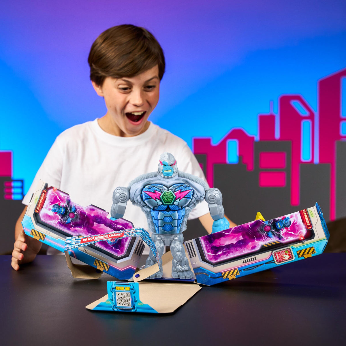 MRBEAST LAB MEGA-TECH Mutator Silver-Byte Action Figure - 9-Inch, Silver, Age 5+