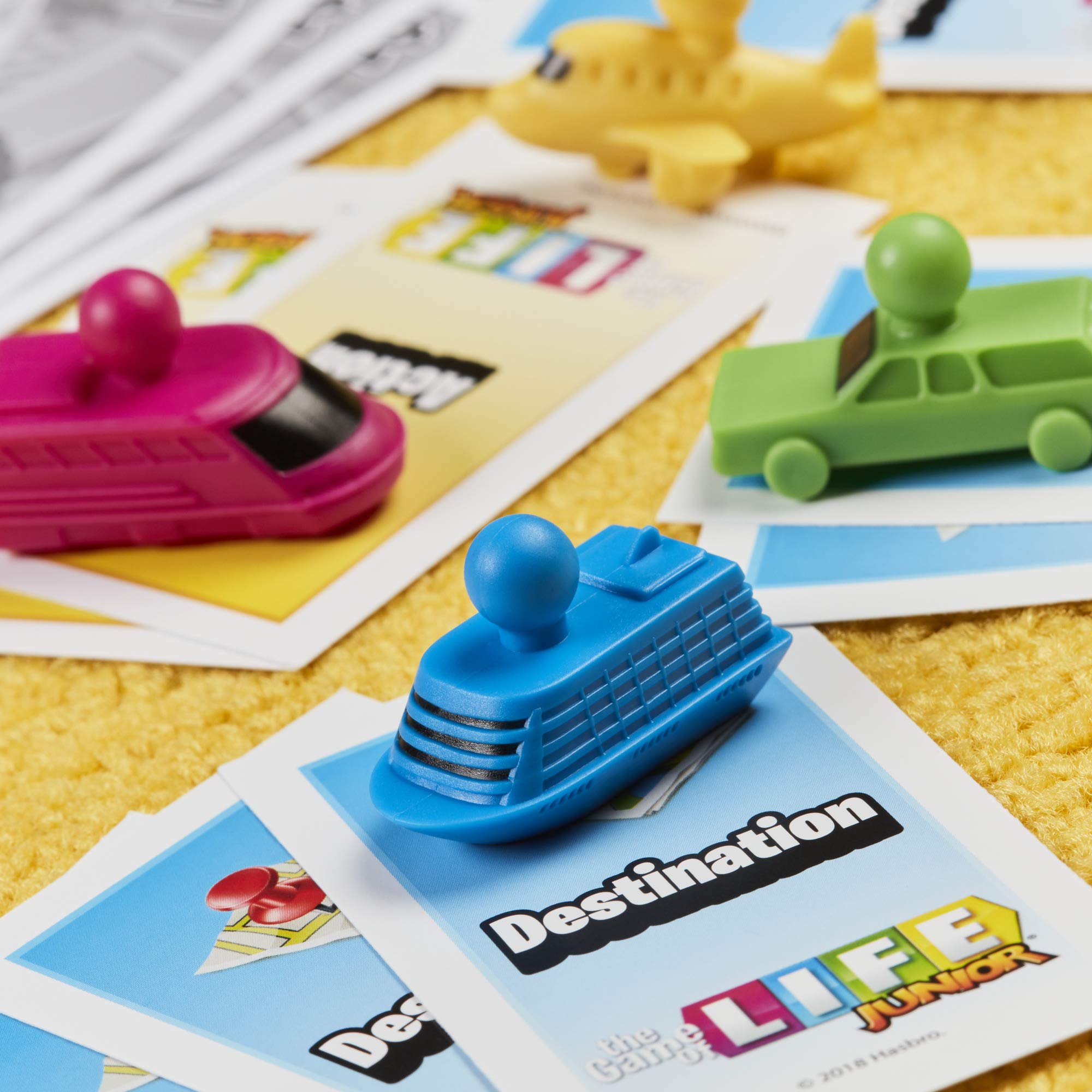 Hasbro Gaming The Game of Life Junior Board Game - Family Vacation Adventure for Kids Ages 5+, 2-4 Players 8