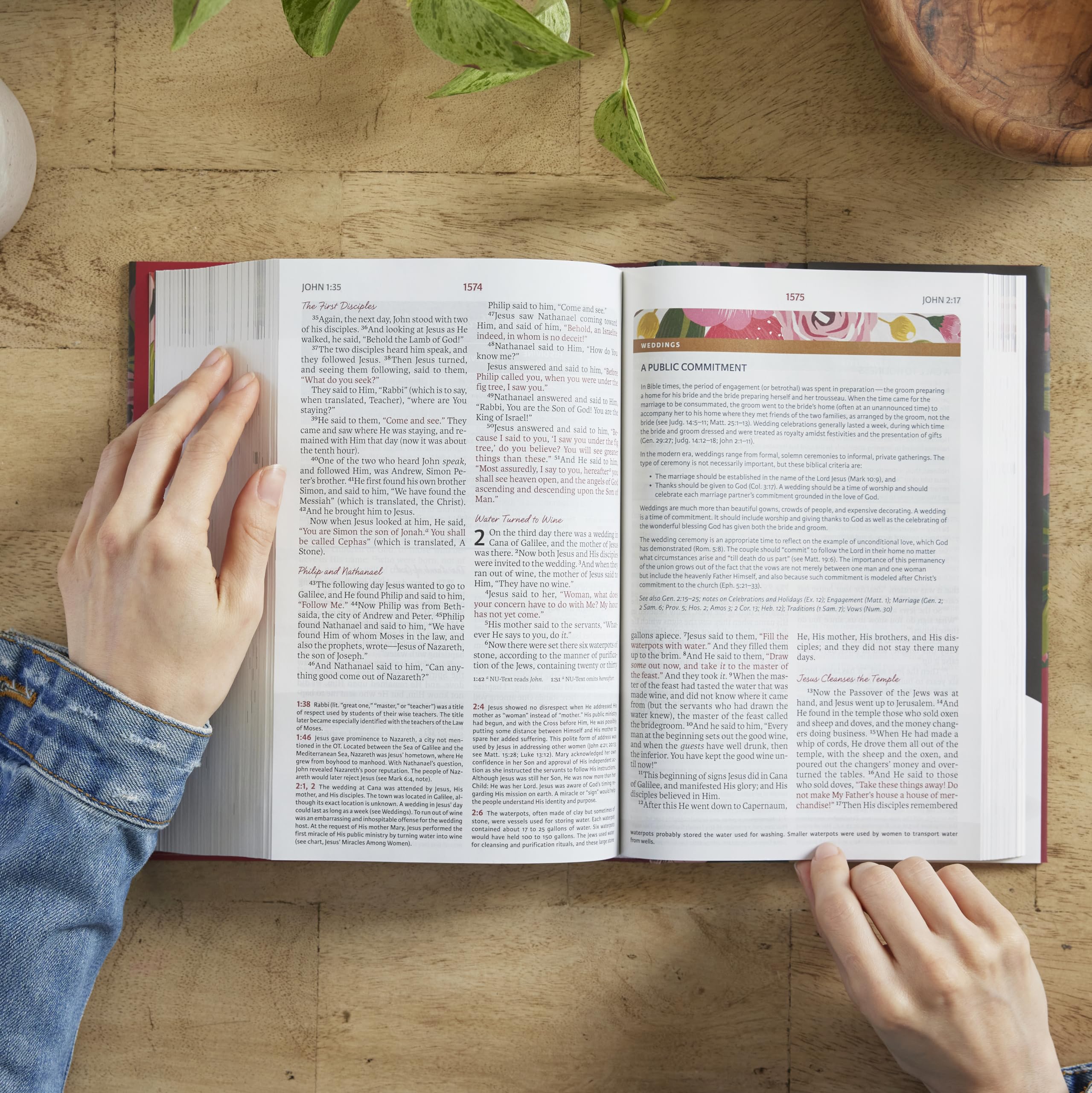 Thomas Nelson NKJV Woman's Study Bible - Fully Revised, Hardcover, Full-Color 3