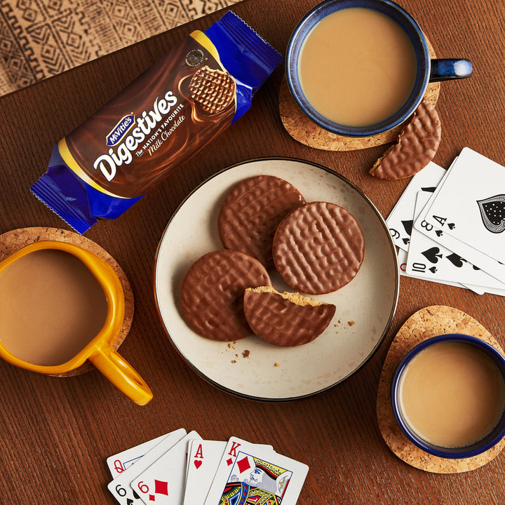 McVitie's Milk Chocolate Digestive Biscuits 433g - Golden-Baked Crunchy Wheat Biscuits with Smooth Milk Chocolate