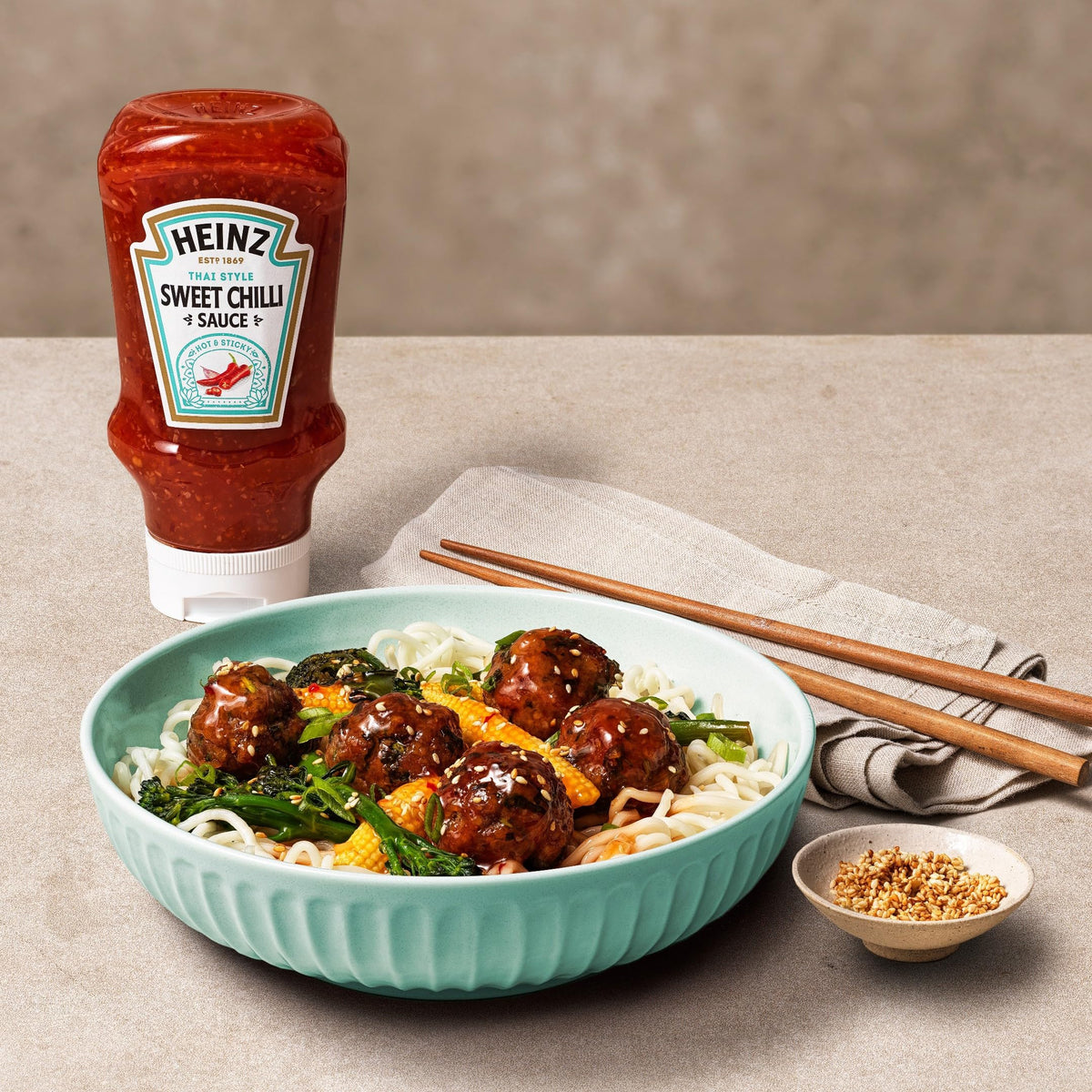 HEINZ Sweet Chilli Sauce - 495g - Pack of 4