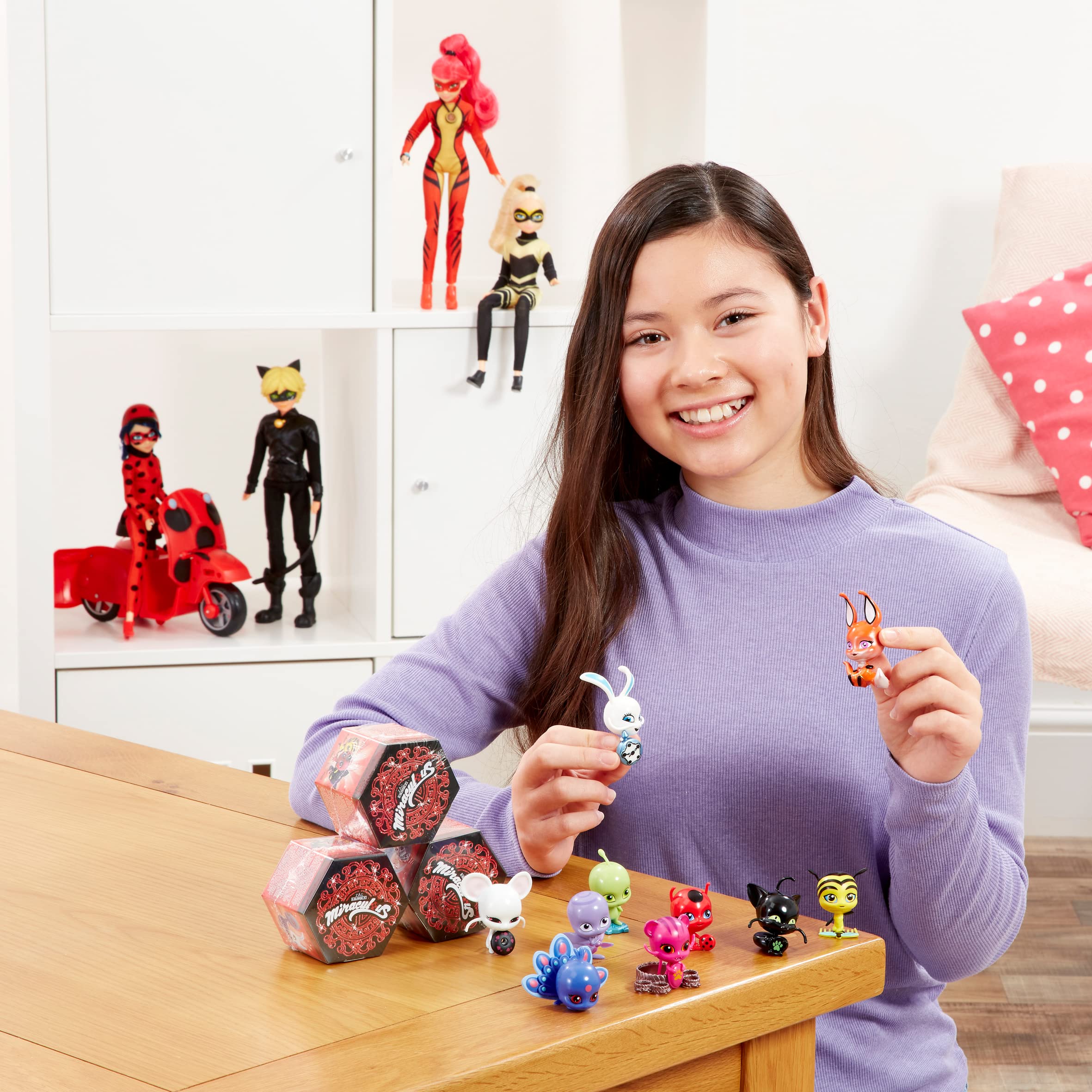 Miraculous Bandai Ladybug and Cat Noir Kwami Surprise 8 Pack - Collectible Plastic Figures for Kids 8