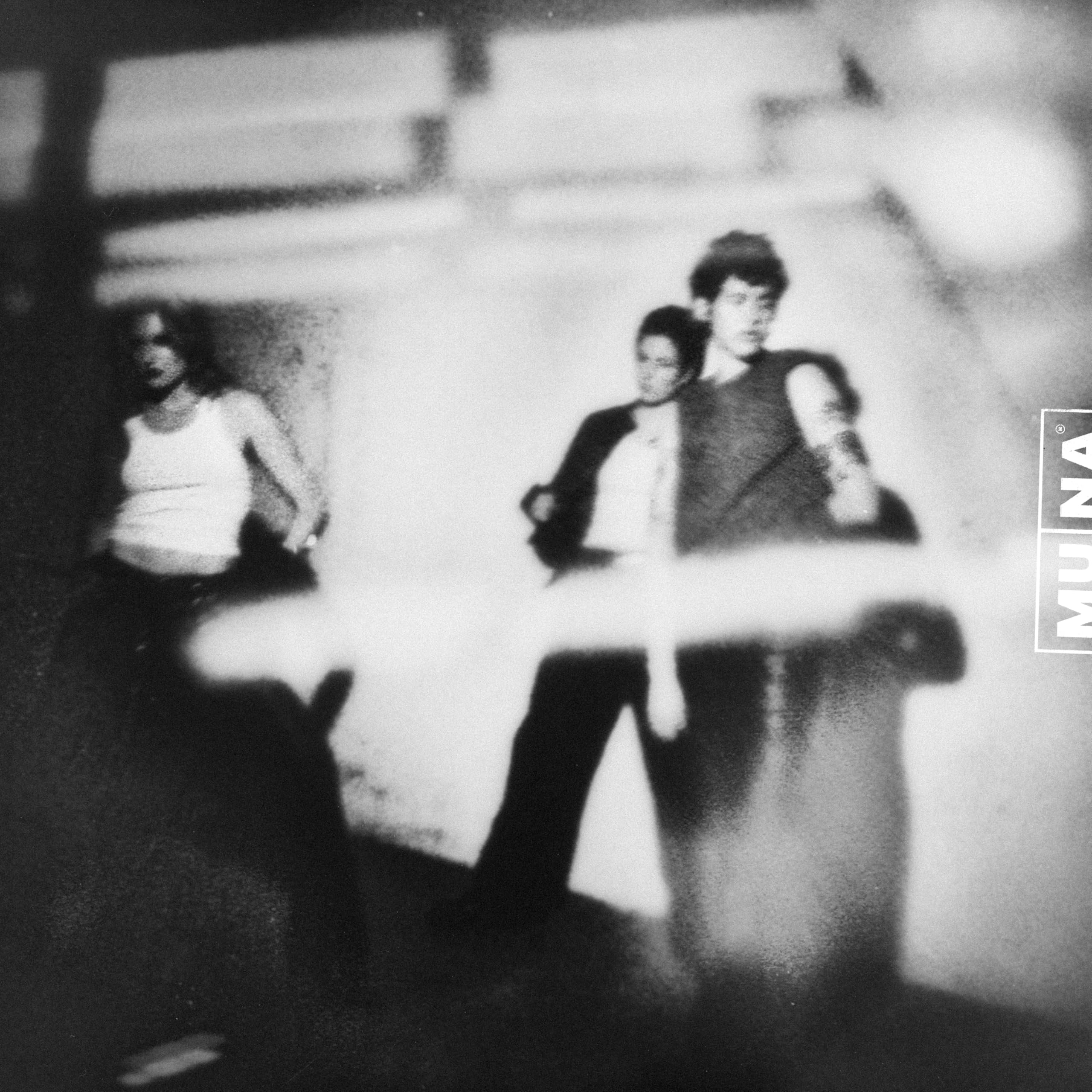 Muna - Dancing On The Wall [audioCD] 1