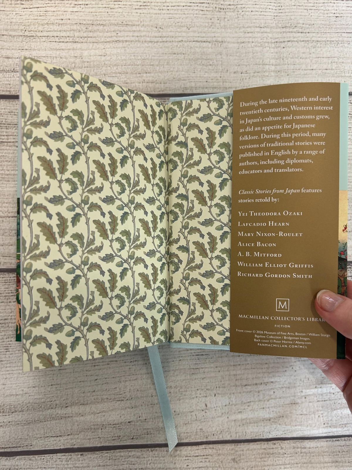 Macmillan Collector's Library Classic Stories from Japan - Hardcover | 336 Pages | English 4
