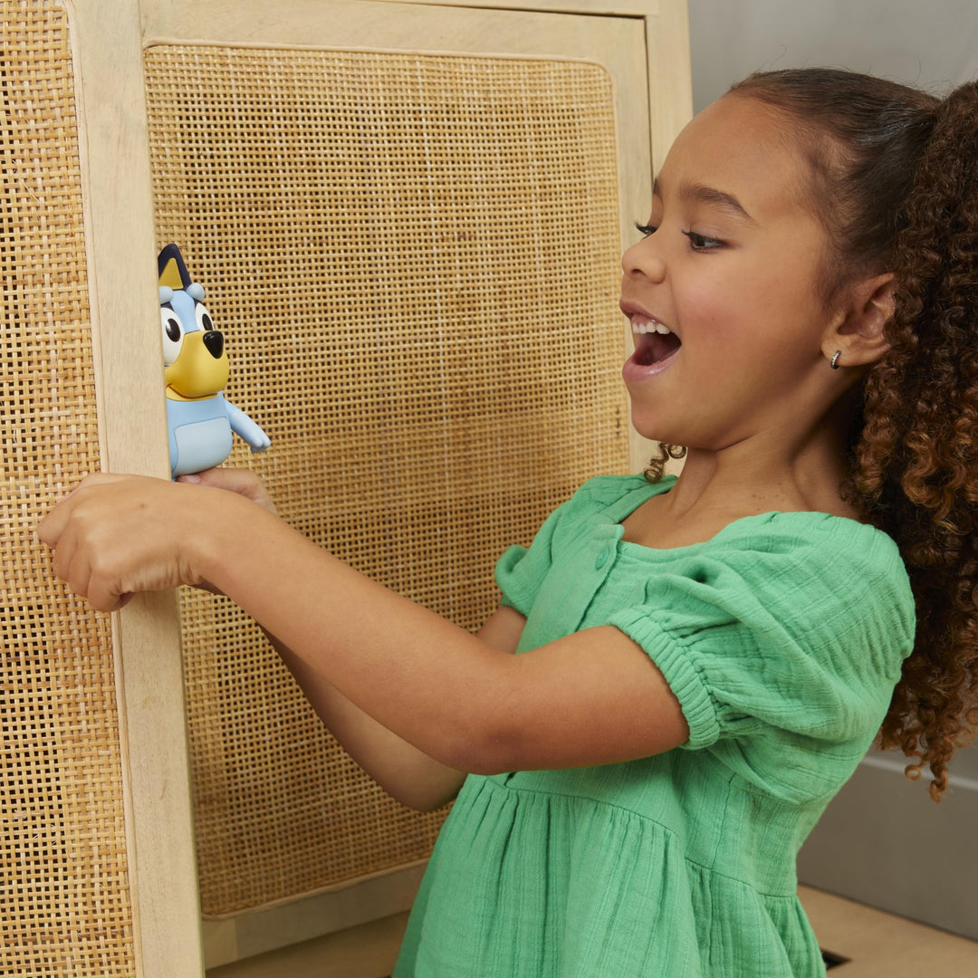 Bluey Hide & Seek Game - Interactive Electronic Figure with Sound and Dance Mode for Kids 3+