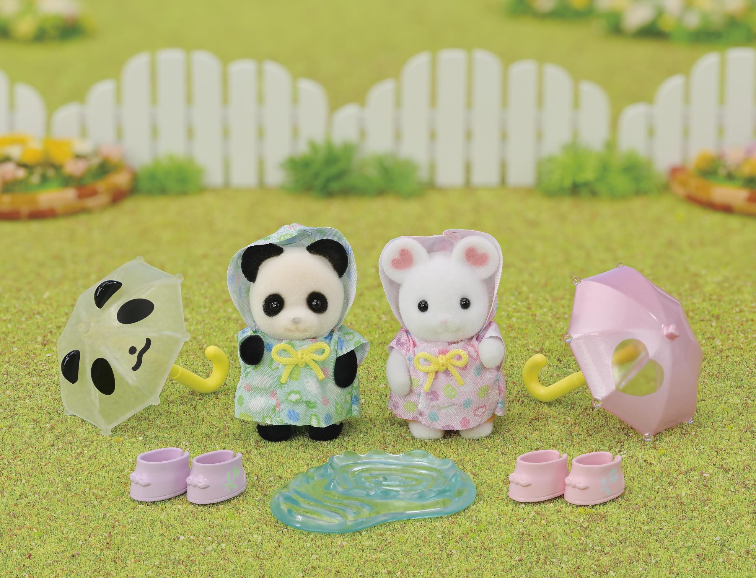 Sylvanian Families Nursery Friends - Rainy Day Duo Playset | Includes 2 Babies & Accessories | Ages 3+ 3