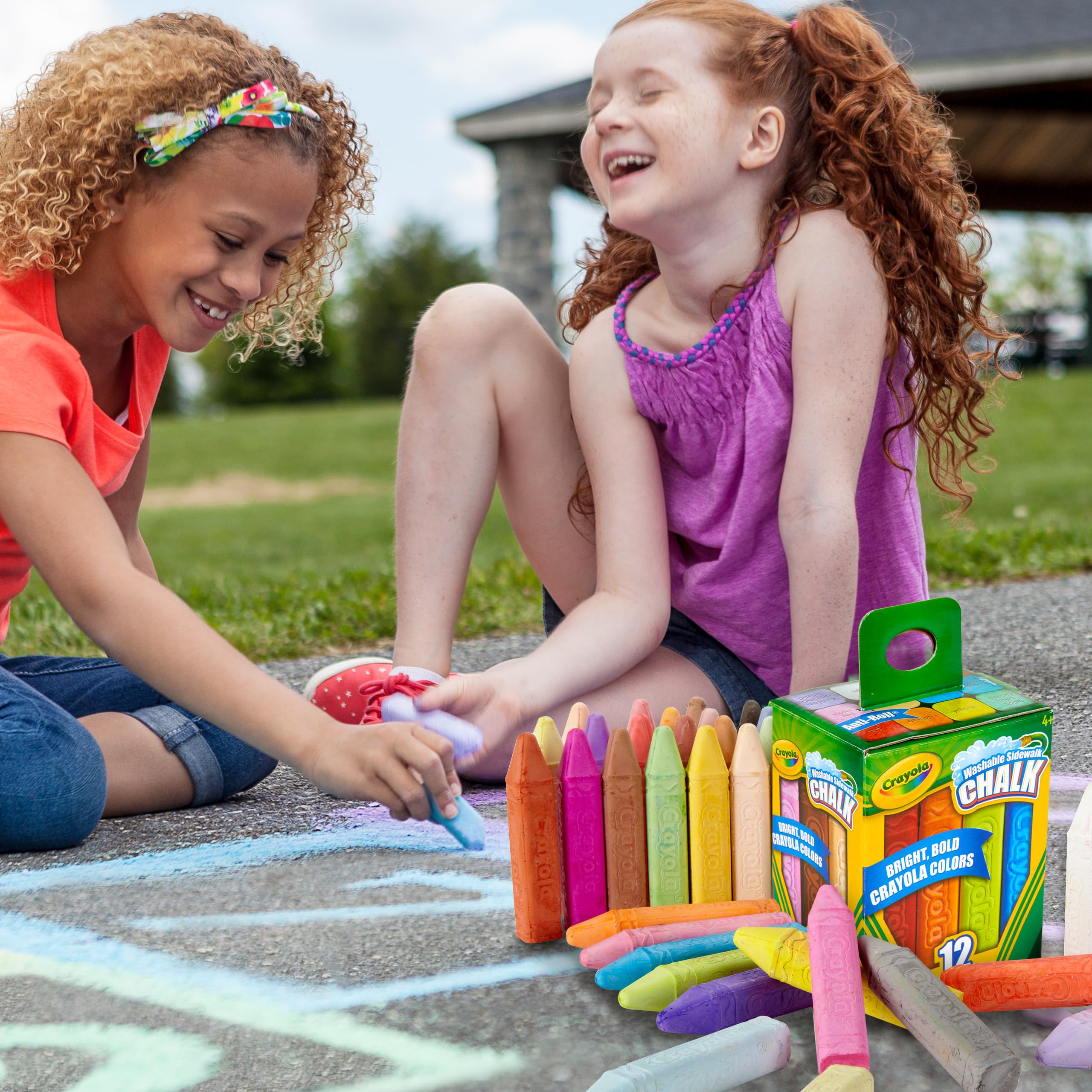 CRAYOLA Outdoor Chalk - Assorted Colours - 12 Count | Anti-Roll Sticks | Washable for Pavement & Patio | Ages 4+ 7