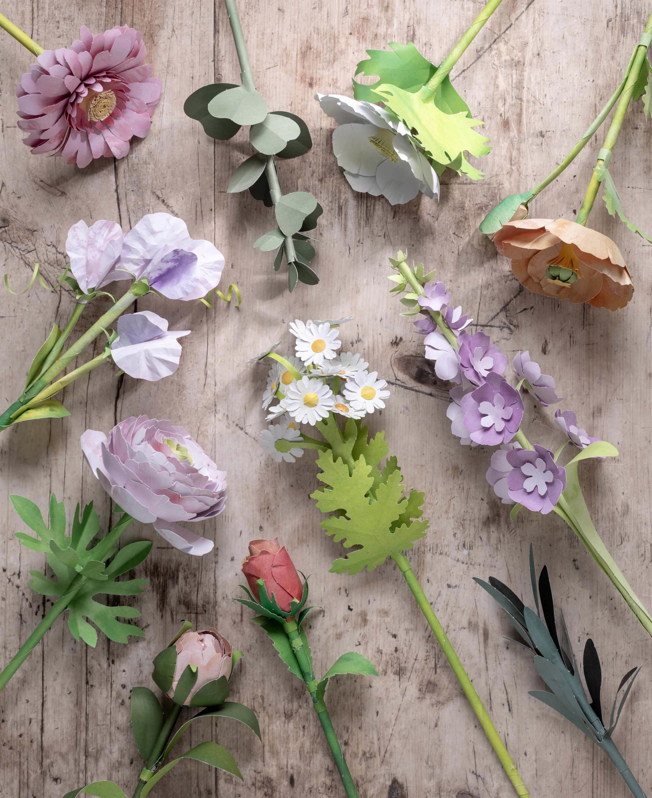 David & Charles The Bouquet in a Book - Pre-Punched Paper Flower Craft Kit | Paperback | 128 Pages 3