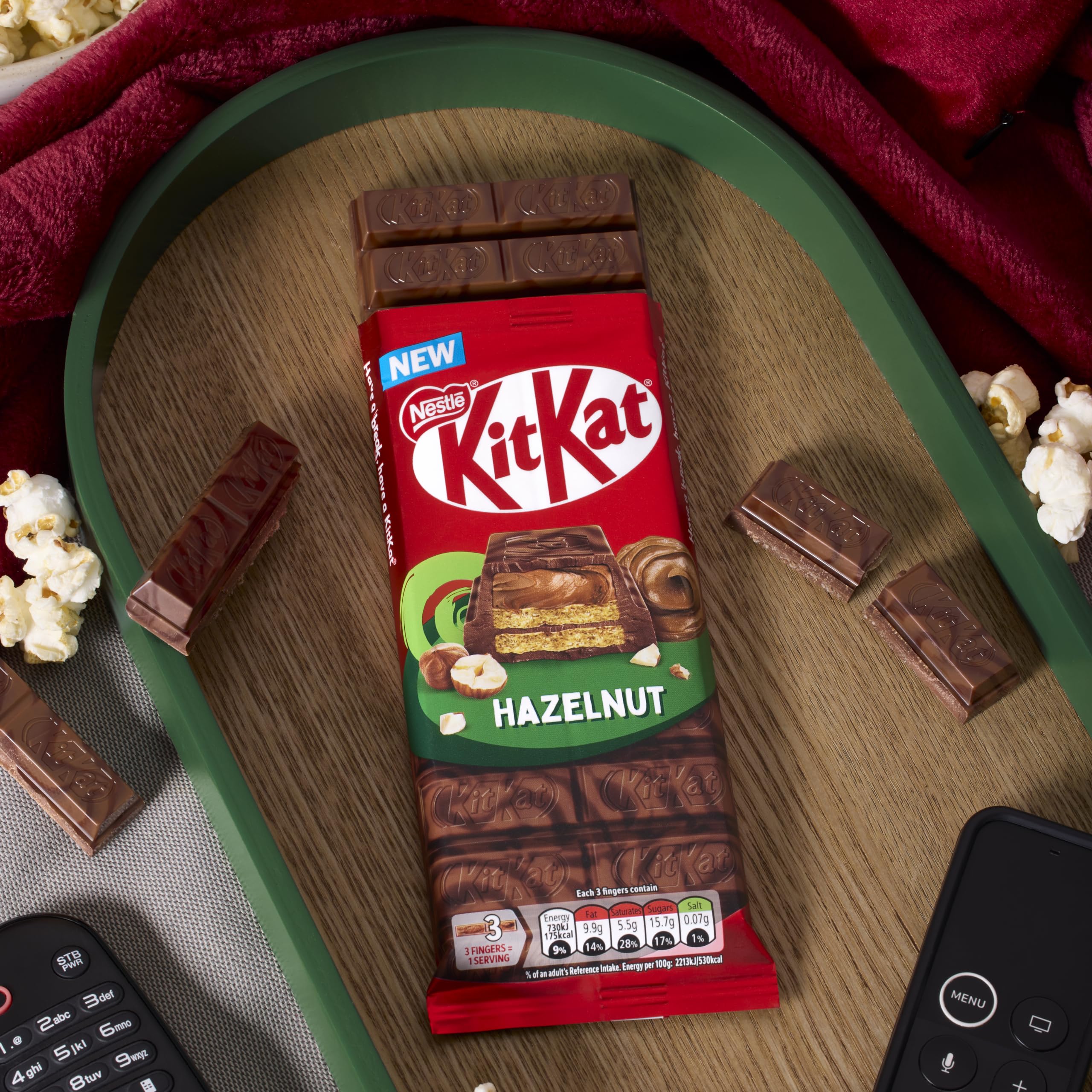 KitKat Hazelnut Filled Dark & Milk Chocolate Crispy Wafer Sharing Bar, 99g 4