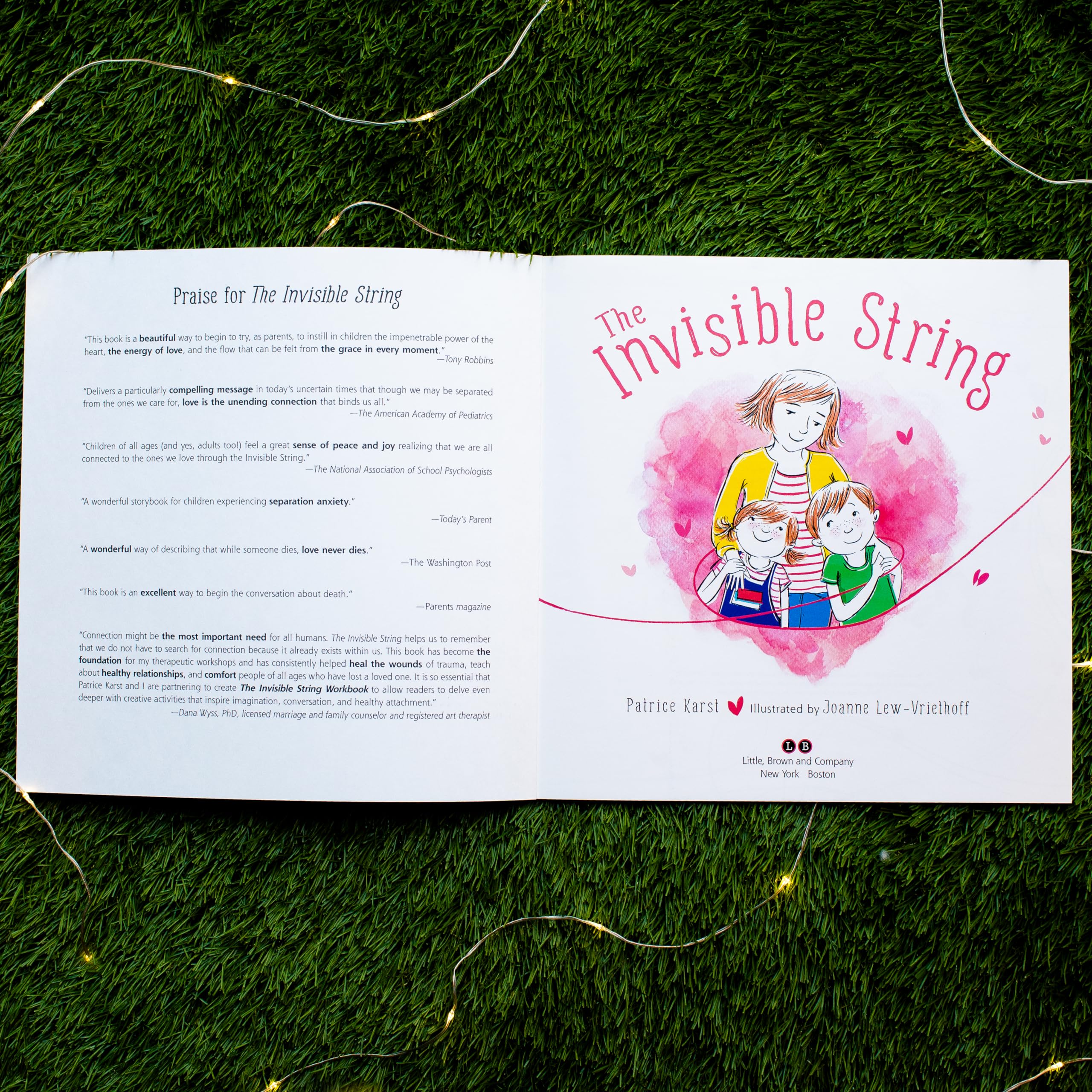 LITTLE, BROWN YOUNG READERS US The Invisible String Picture Book | Paperback | Illustrated 4