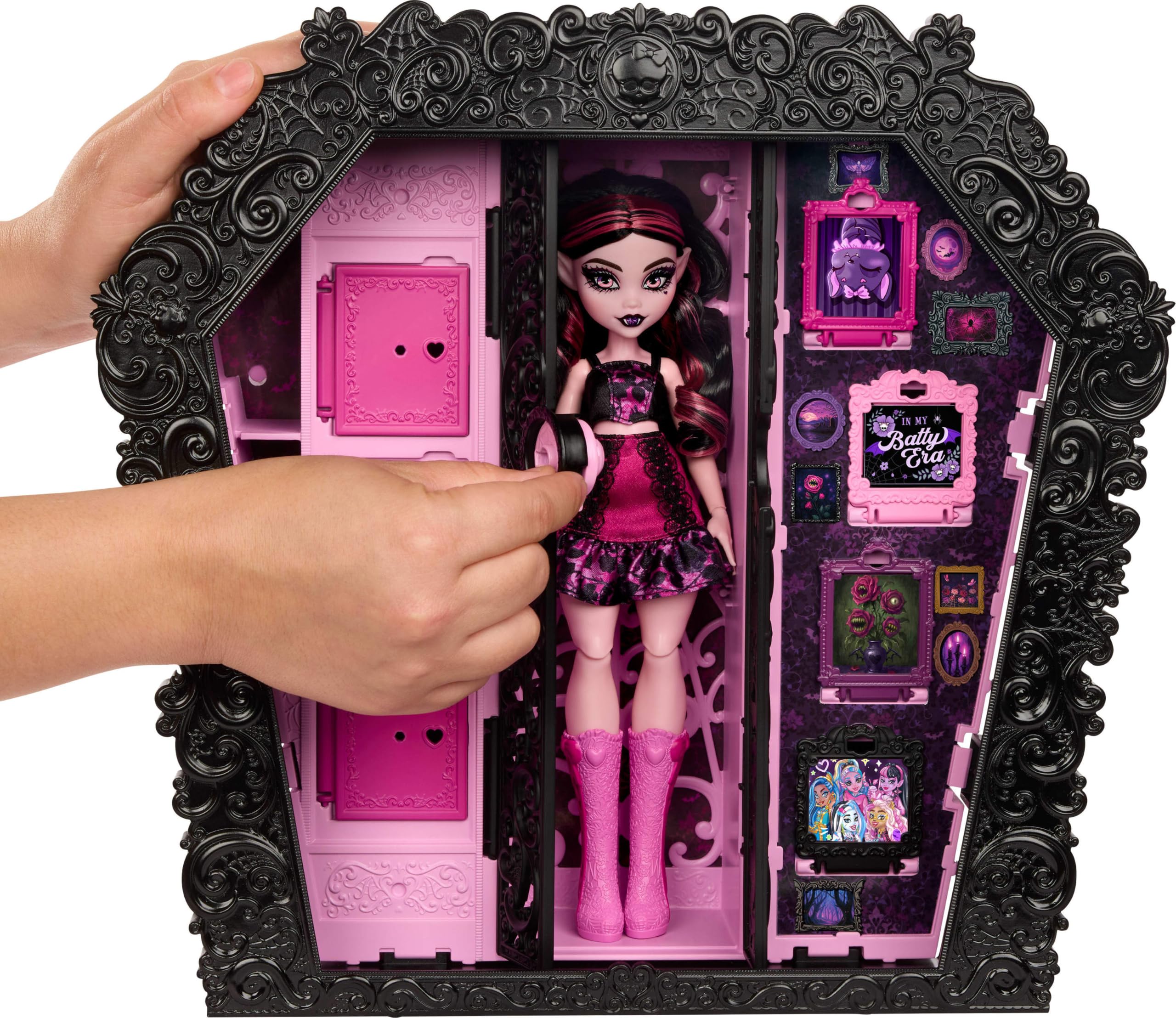 Monster High Ultimate Skulltimate Playset with Draculaura Doll - 40+ Surprises | Ages 4+ | Multicolor 4