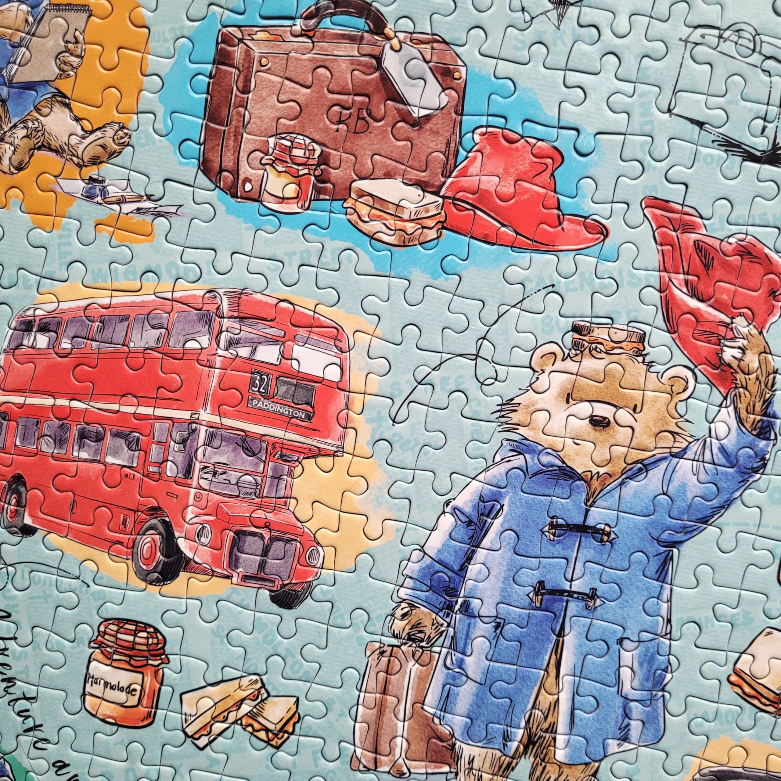 Gibsons Paddington 500 Piece Jigsaw Puzzle - Classic Character | 48x34cm Completed Size | Ages 8+ 4