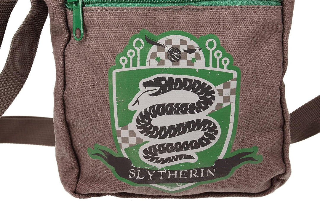 SD Toys Slytherin Harry Potter Canvas Messenger Bag (SDTWRN22659)