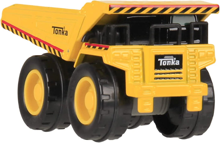 Tonka 6119 Metal Movers Dig and Dirt Playset, Construction Truck Toy for Children, Kids Construction Toys for Boys and Girls, Interactive Vehicle Toys with Accessories, Toy Trucks for Children Aged 3+