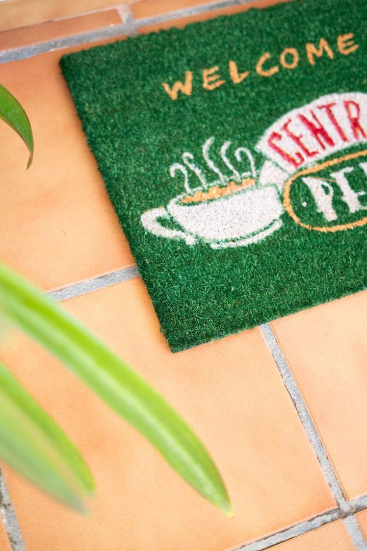 Grupo Erik Friends Central Perk Themed Coir Door Mat (FGE0015)