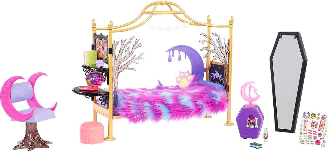 Monster High Playset, Clawdeen Wolf Bedroom with Doll House Furniture & Accessories like Spooky Decor & Snacks, Sticker Sheet