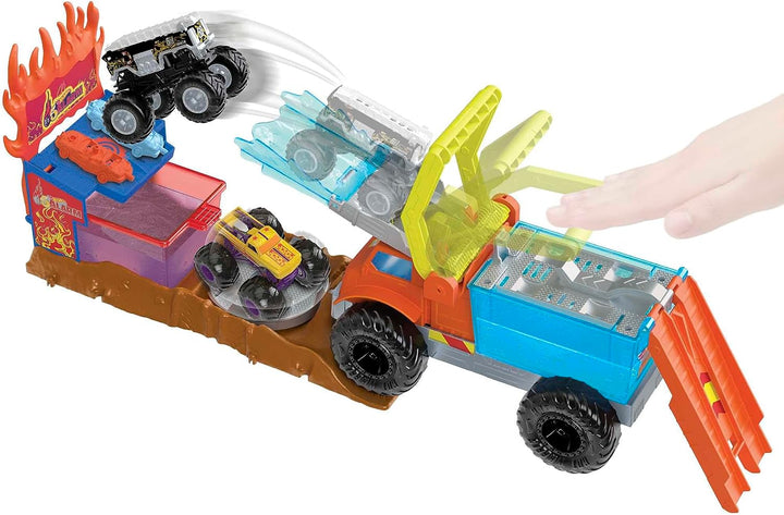 Hot Wheels Monster Trucks Arena Smashers Color Shifters 5-Alarm Rescue with 1 Color Shifter Monster Truck