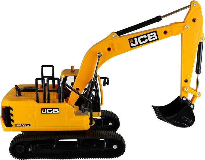 Britains JCB Farm Tomy Toys - Excavator - 1:32 220X - Collectable Tractor Toy - 1:32 Scale Farm Toys - Suitable For Collectors And Kids - 3 Year Plus, 43211