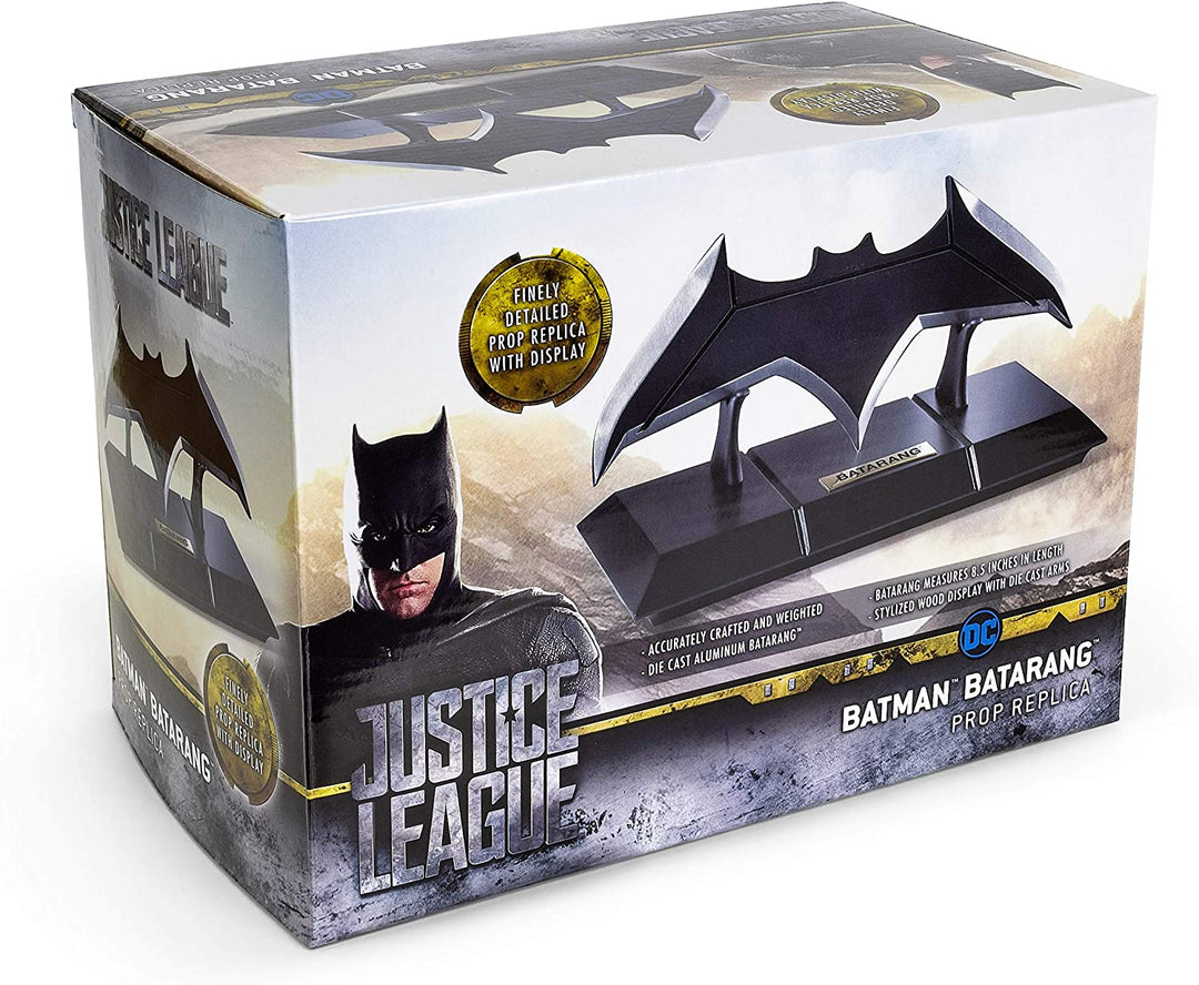 Batman: Batman JL Batarang Prop Replica